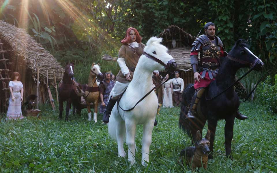 Die letzten Sonnenstrahlen weisen Alena und Maximus den Weg